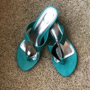 Impo thong style wedges